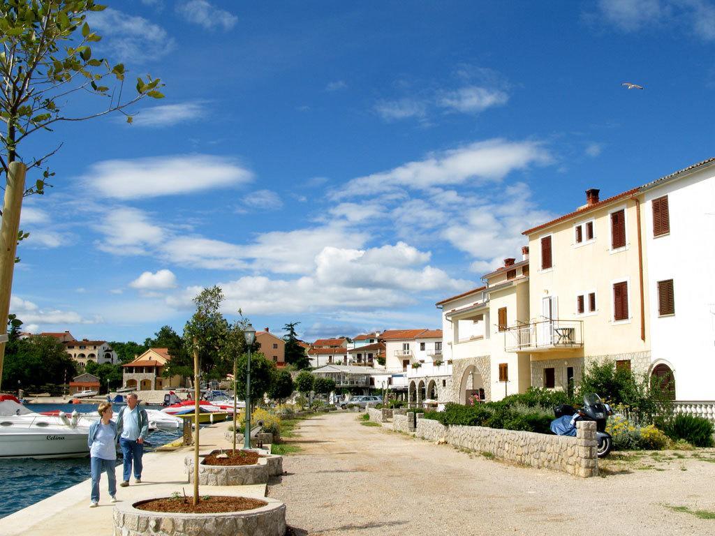 Apartments Porat Exterior photo